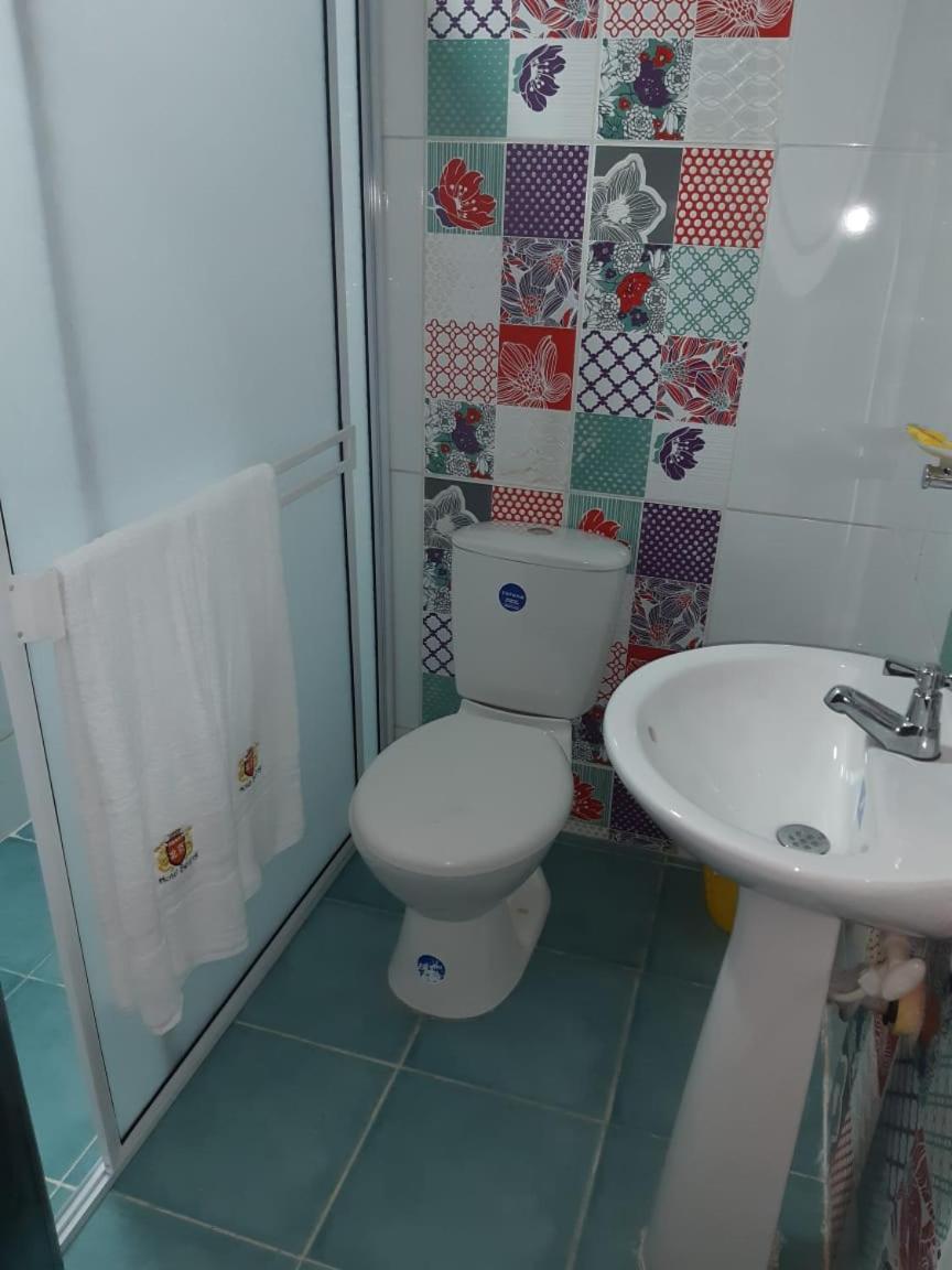 Hotel Beijing Cartagena Bagian luar foto