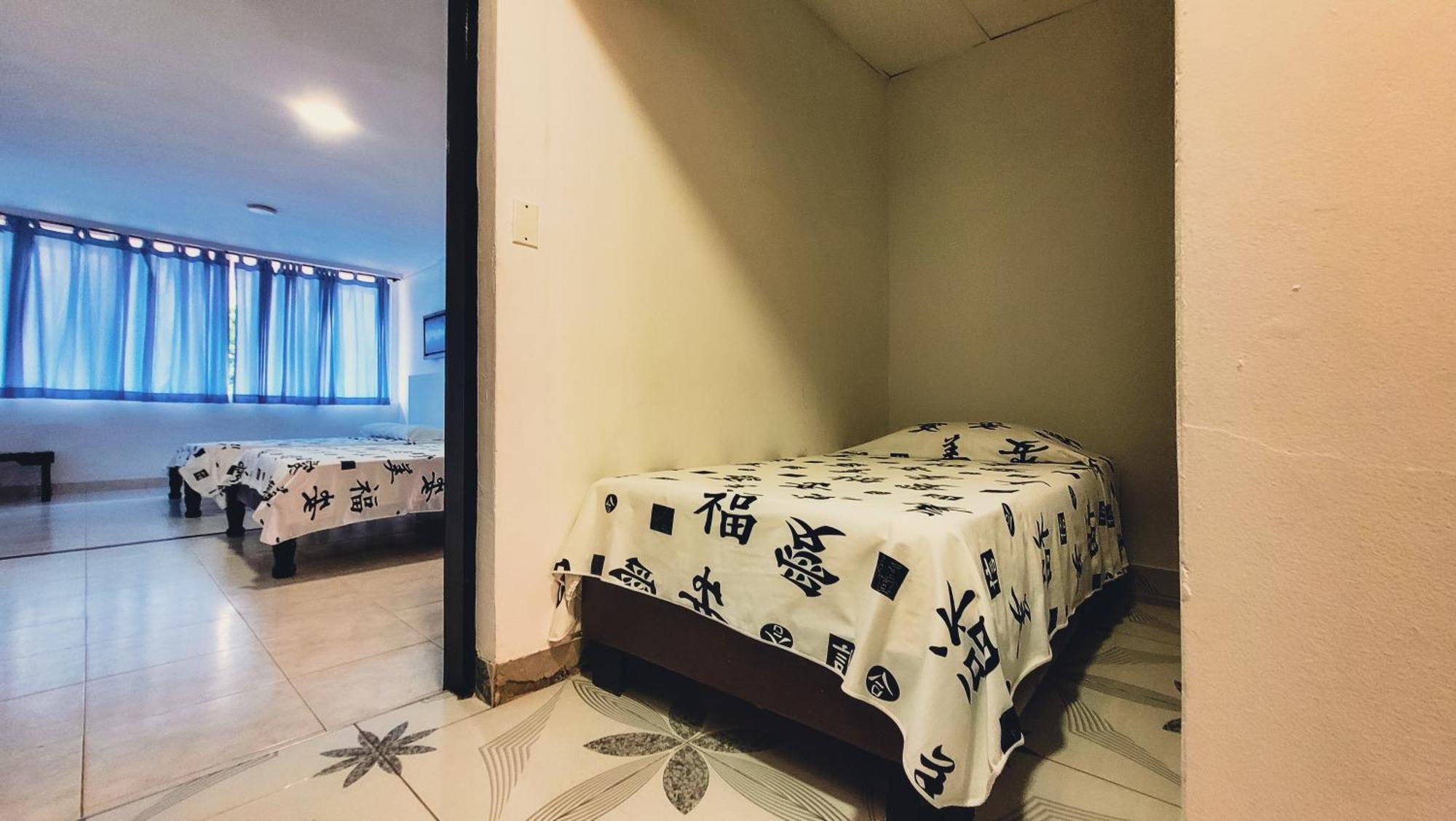Hotel Beijing Cartagena Bagian luar foto
