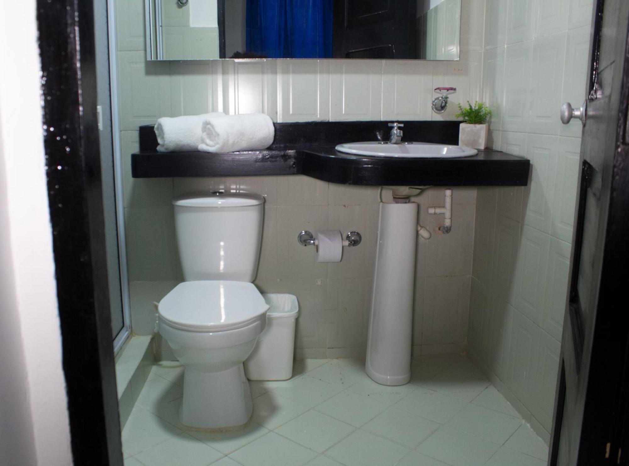 Hotel Beijing Cartagena Bagian luar foto