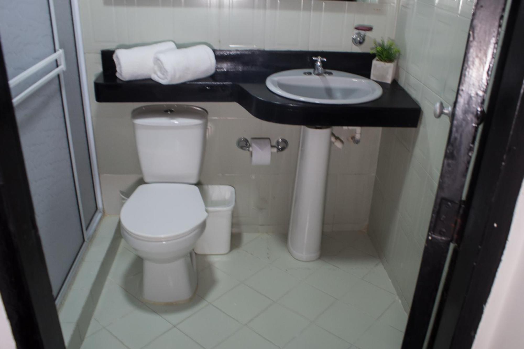 Hotel Beijing Cartagena Bagian luar foto